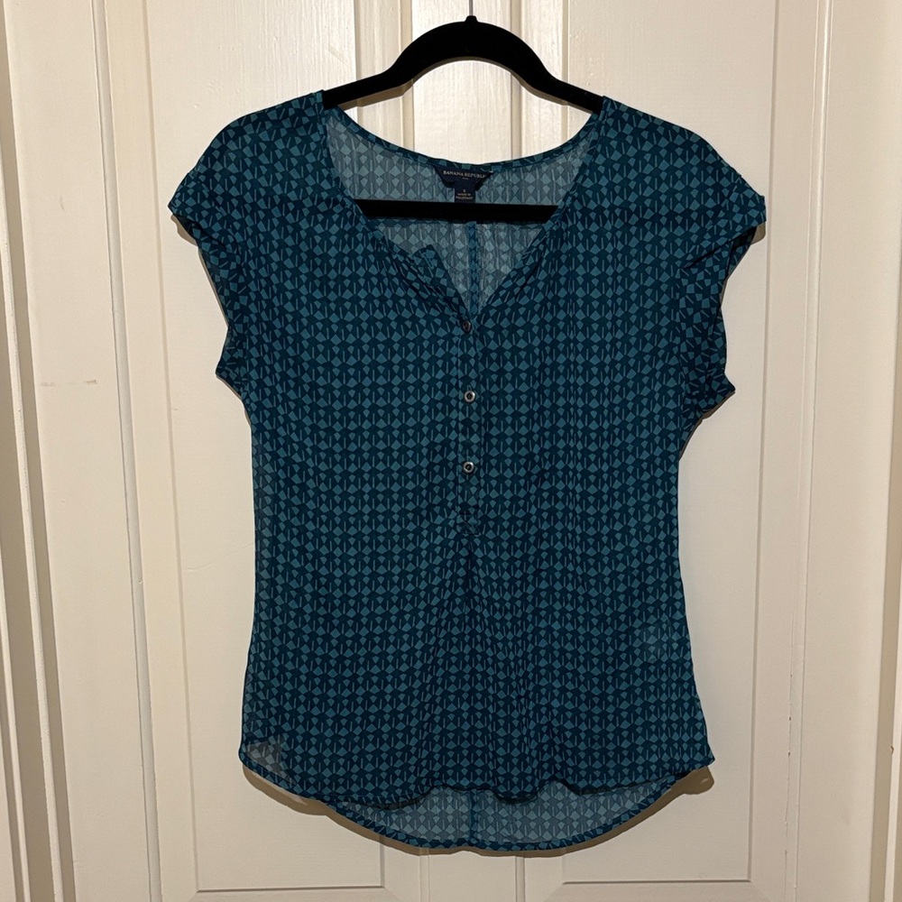 Banana Republic Teal Geometric Blouse